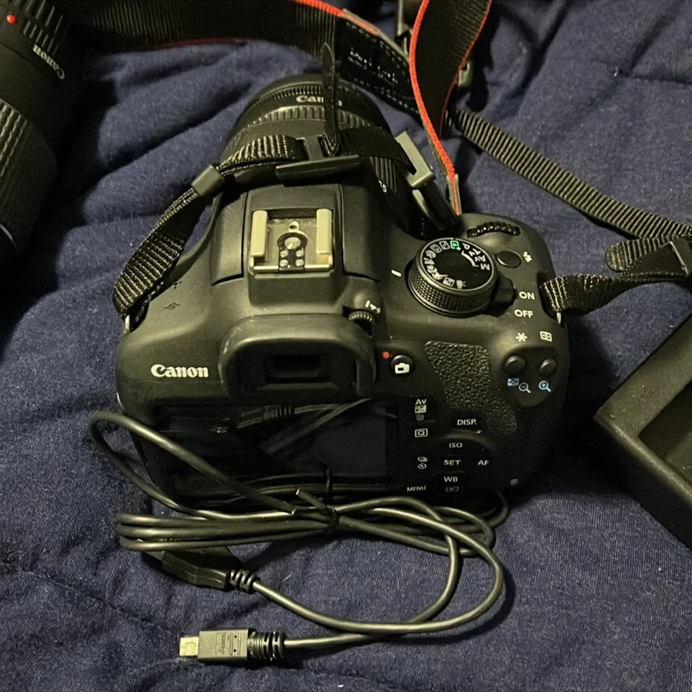 Canon EOS Rebel T5 (used)